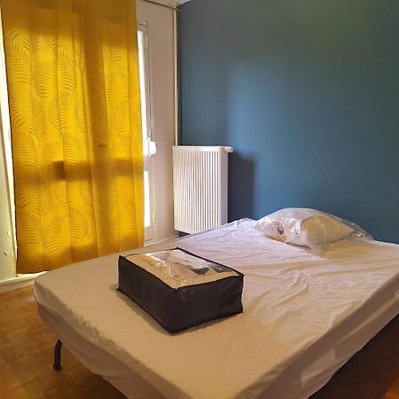 Chambre Dans Un Appartement En Colocation Rennes Exterior foto